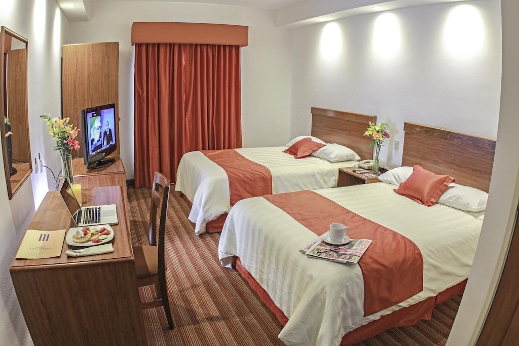 Wyndham Garden Monterrey Valle Real Rom bilde