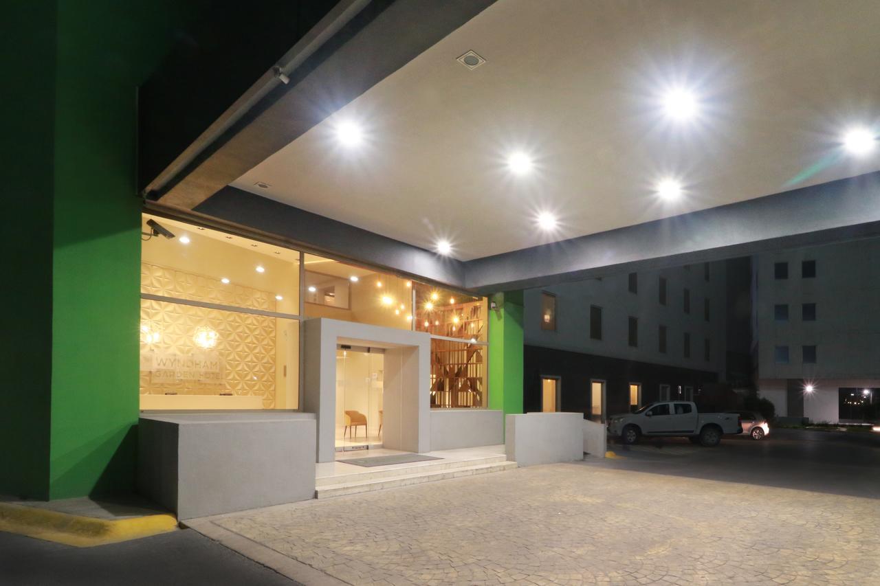 Wyndham Garden Monterrey Valle Real Eksteriør bilde