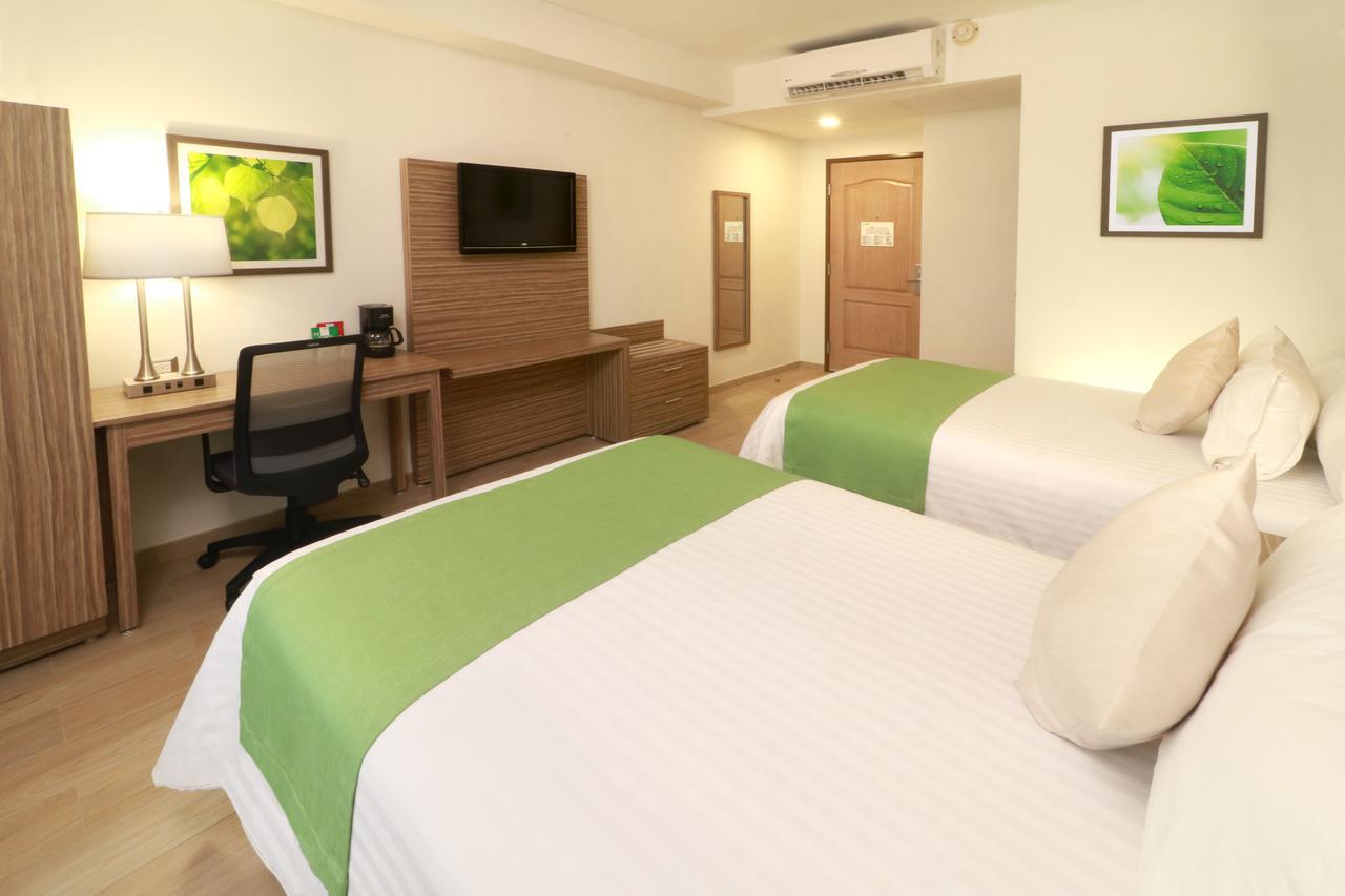 Wyndham Garden Monterrey Valle Real Eksteriør bilde
